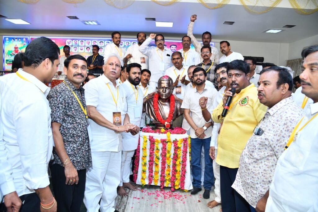 58-ft Potti Sreeramulu statue in the capital